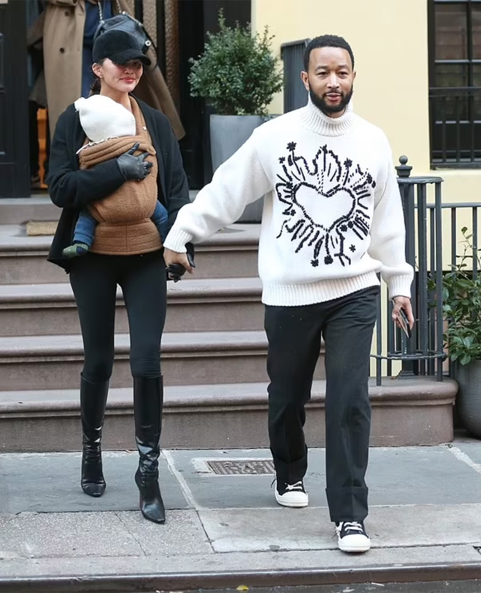 Chrissy Teigen & John Legend 